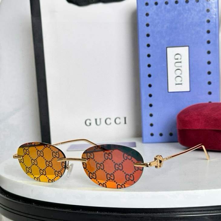 Picture of Gucci Sunglasses _SKUfw79477562fw